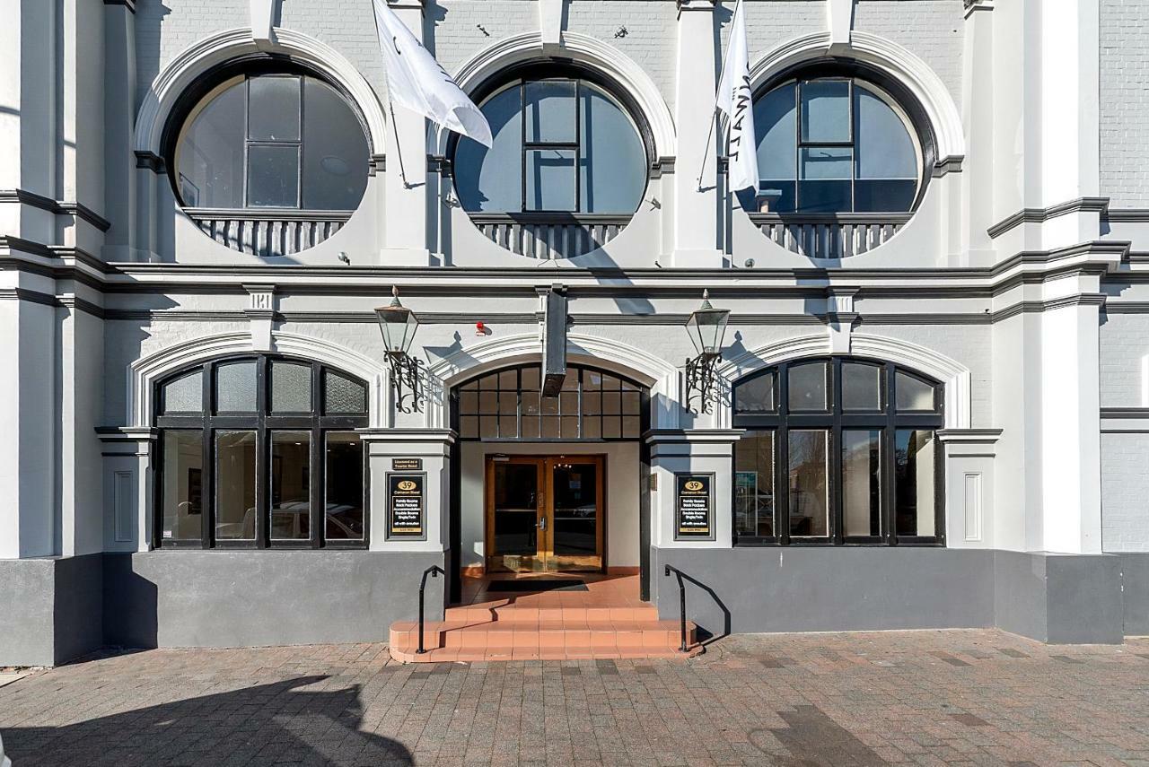 The Cornwall Historic Hotel Лонсестон Екстер'єр фото